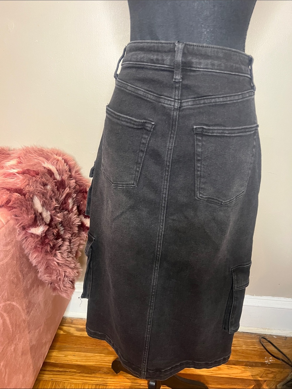 Washed Black Cargo Pocket Midi Denim Skirt - Picture 2 of 4